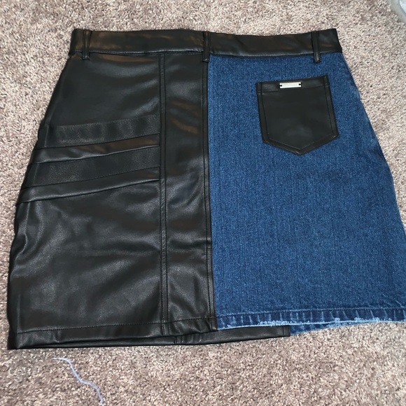 MANIÈRE DE VIOR Leather & Denim Mini Skirt - Picture 3 of 4